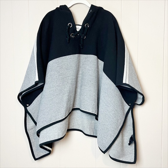 ba&sh Lady Cape Small hooded poncho wool black‎ gray neutral sweater knit cozy - Picture 2 of 12